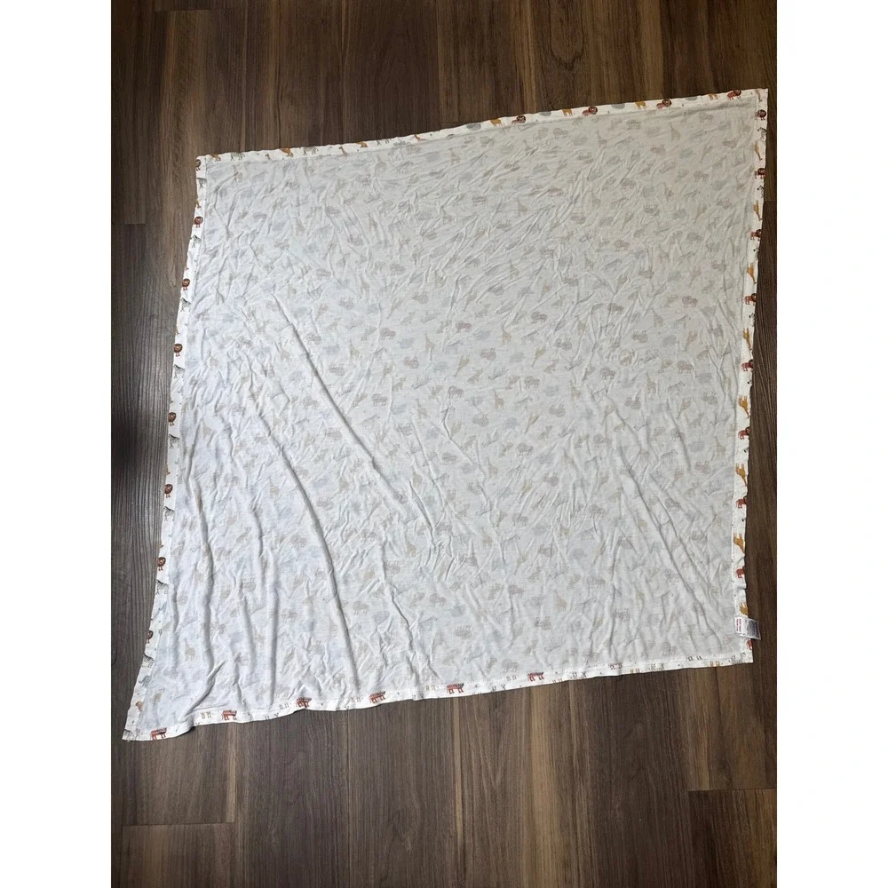 Milkberry Swaddle Blanket Unisex 36x40 White Safari Animal Bamboo Rayon Wrap
